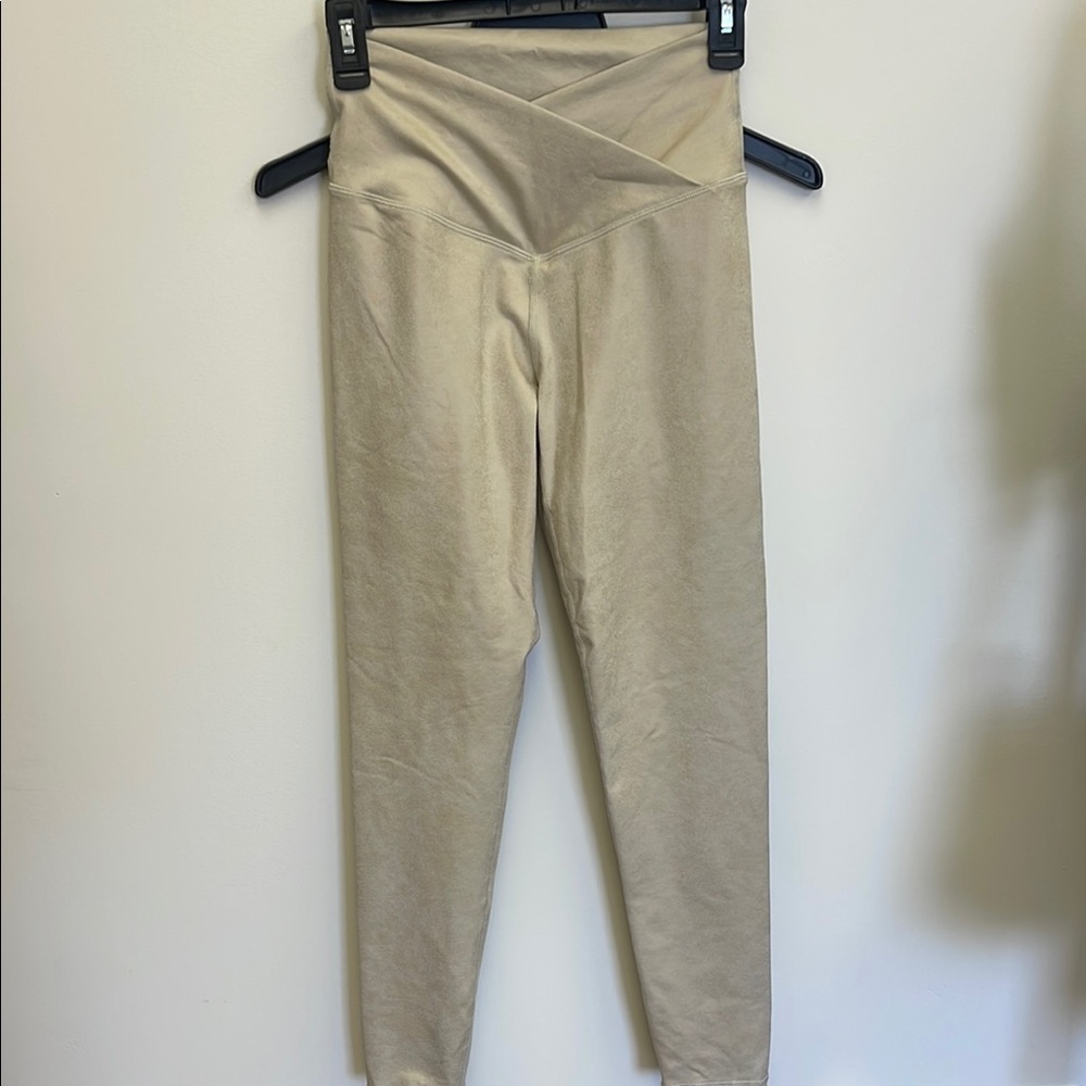 Aerie Cream Leggings - Picture 1 of 5